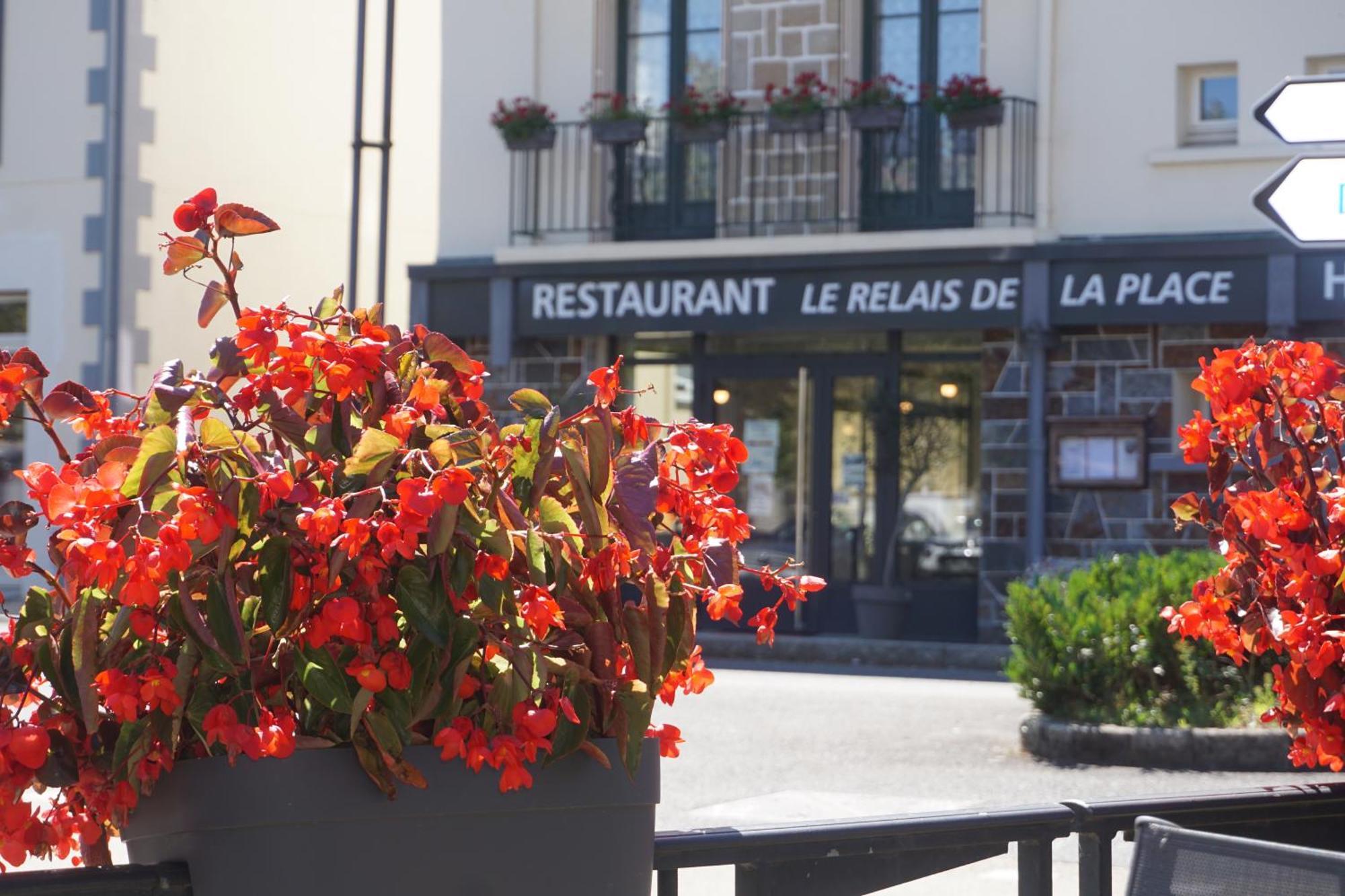 Le Relais De La Place Le Faou Exterior foto